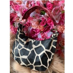 CHATEAU GIRAFFE 🦒 SKIN PURSE (Black/Red) medium